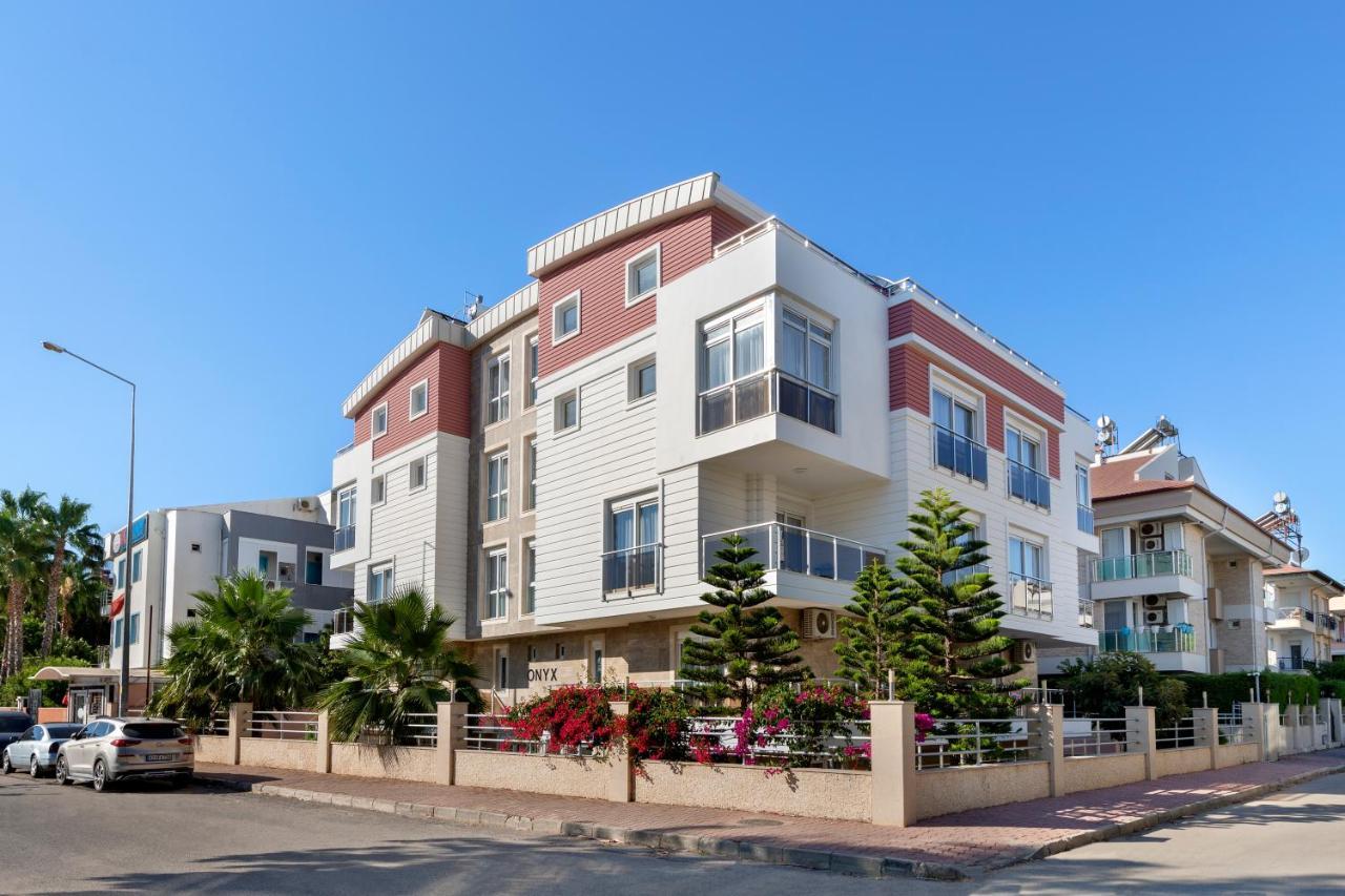 Onix Apart Hotel Antalya Exterior photo